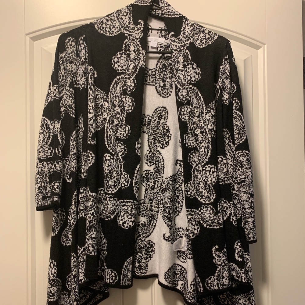 NY&Co Cardi